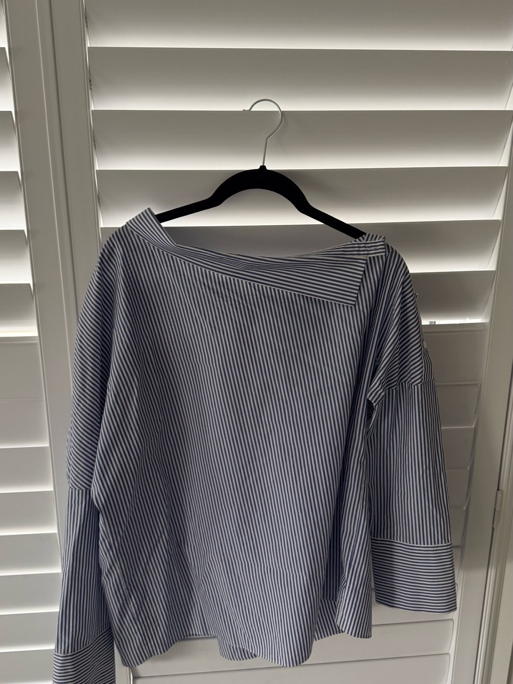 Babaton Striped Off-Shoulder Blue Women’s Top
